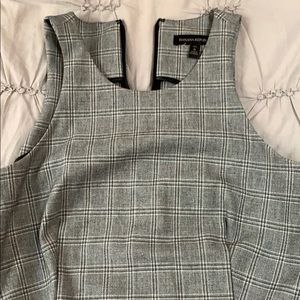 Banana republic size 6 TALL dress racer back